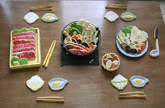 平井理紗 「sukiyaki cookie」 2011
砂糖、小麦粉、バター、卵、木
170×170×(h)45cm(サイズ可変)
HIRAI Risa "sukiyaki cookie" 2011
Sugar, flour, butter, egg, wood
170x170x45(h)cm (size variable)